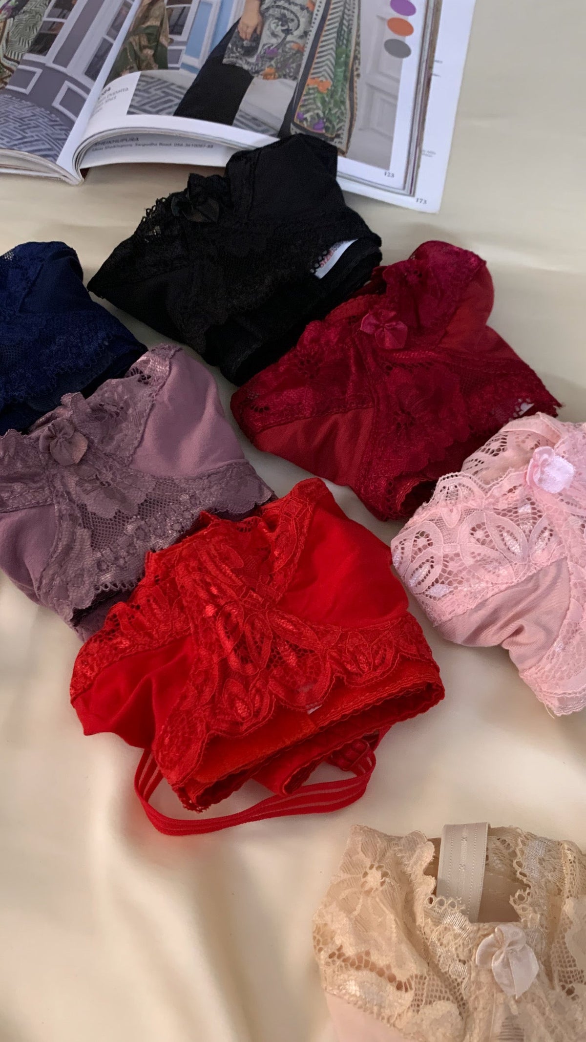 (32-42)Summer Friendly Soft Cotton with Lacy Work(220)