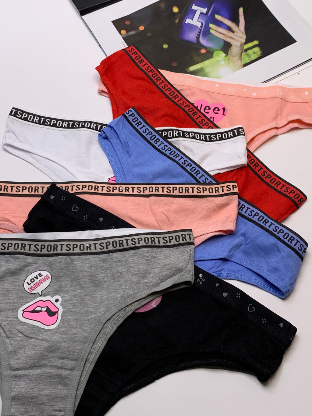 *Bundle Offer* Funky Print Strechable Cotton Underwears Q6015 (119)