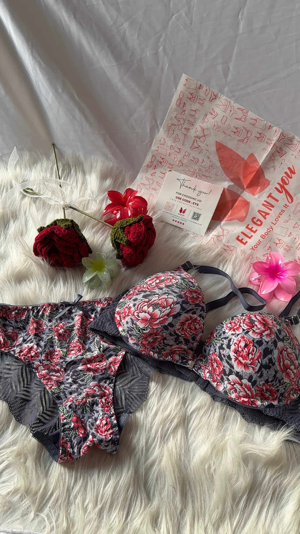 Flower Printed Lacy Plunge Bra & Panty Set(R4)