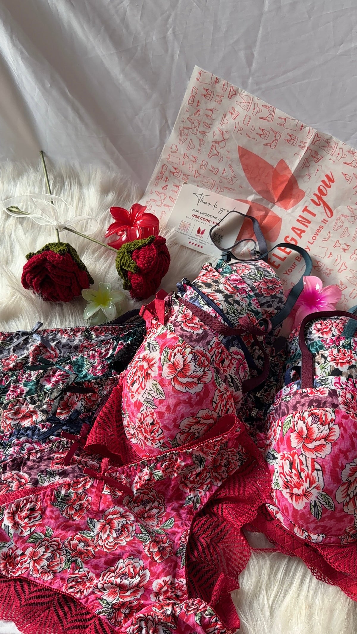 Flower Printed Lacy Plunge Bra & Panty Set(R4)