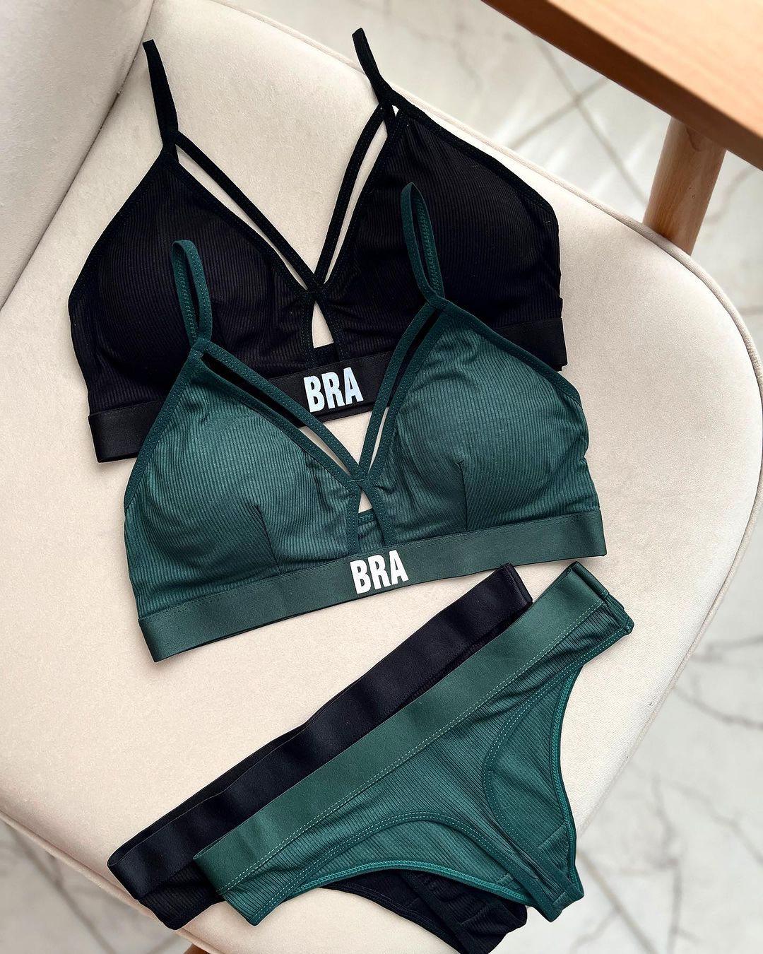 (28-34) Sexy Hollow Out Yoga Bra and Panty Set (318)*