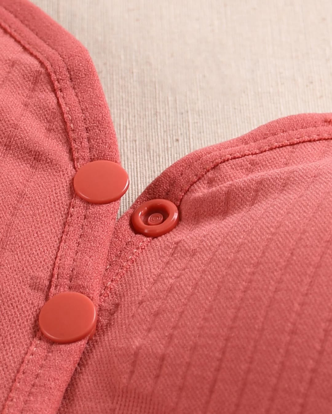Wide Shoulder Front Button Sports Bra(039)