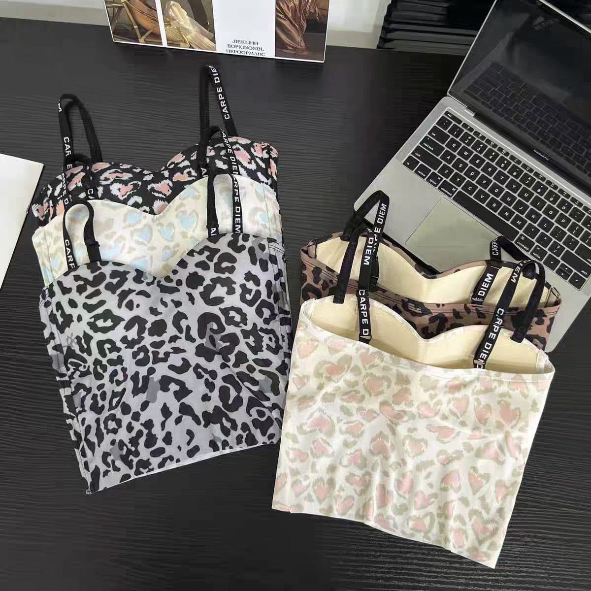 (34-40) Seamless Chittah Print Soft Pad Tank Top(002)*