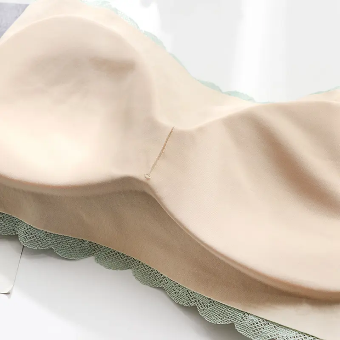 Elegant Flower Pattern Seamless No Hook Bra Free size For (28-36) (039)*