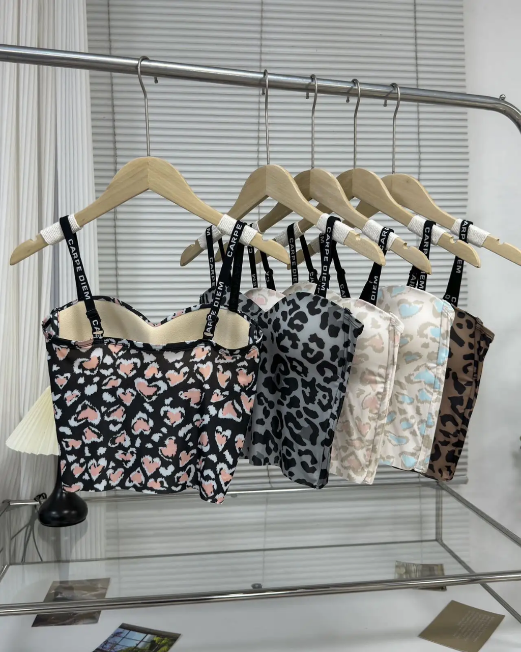 (34-40) Seamless Chittah Print Soft Pad Tank Top(002)*