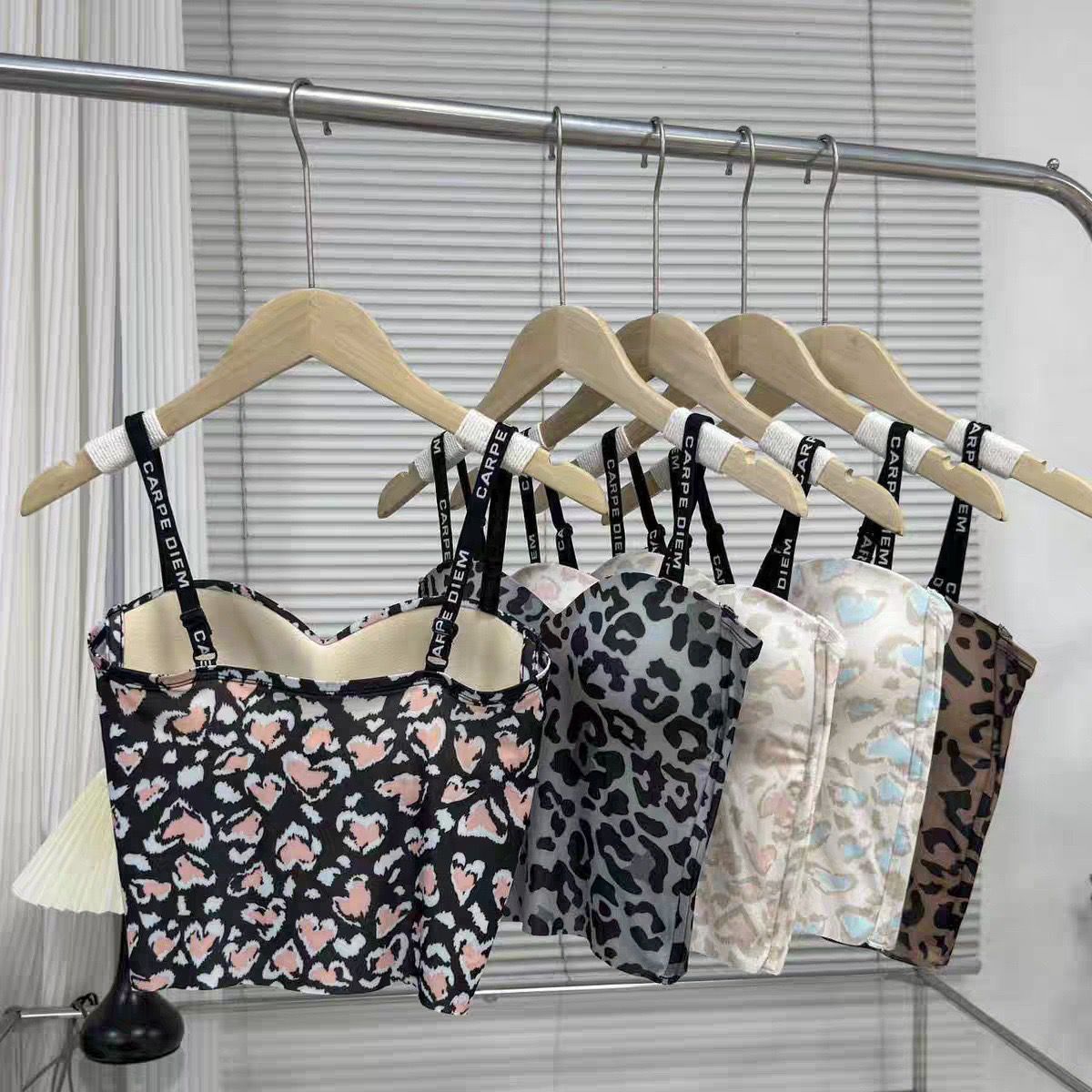 (34-40) Seamless Chittah Print Soft Pad Tank Top(002)*
